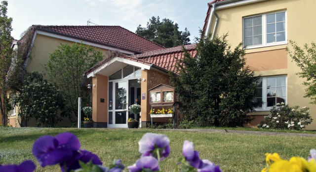 Hotel Zum Leineweber, Reservar Hotel Hotéis em Spreewald com estacionamento, Estacionamento