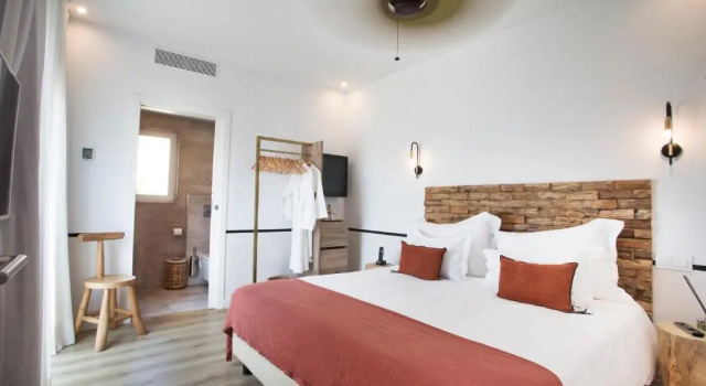 Двухместный номер Standard с балконом и с видом на море Mikasa Ibiza Boutique Hotel ADULTS ONLY