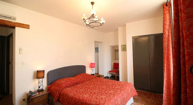 Номер Standard Logis Hôtel Restaurant Gîte La Bastide du Vébron