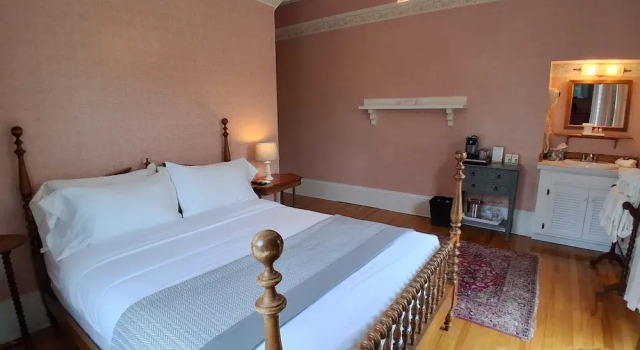 Номер Standard Homeport Inn and Tavern
