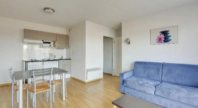 Четырёхместные апартаменты c 1 комнатой с балконом All Suites Appart Hôtel  Bassin d'Arcachon - Dune du Pilat