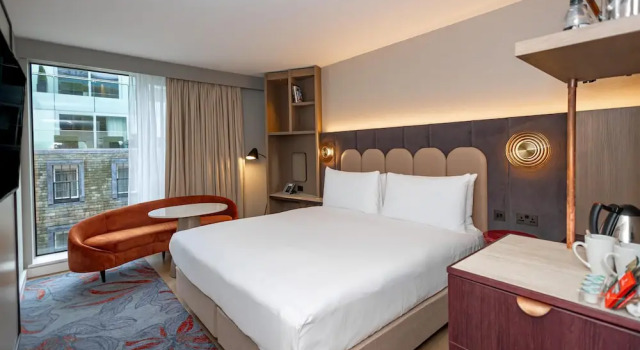 Двухместный номер Tower Accessible Deluxe DoubleTree by Hilton Hotel London - Tower of London