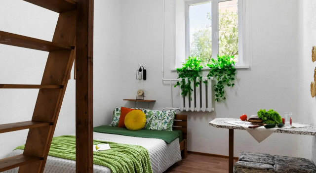 Studio on Pesochnaya street 4B, Prenota Appartamento Hotel a Udmurtia con parcheggio, Parcheggio