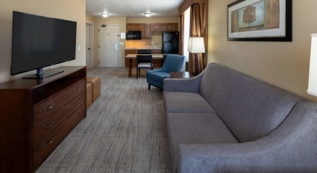 Люкс c 1 комнатой GrandStay Inn & Suites of Luverne