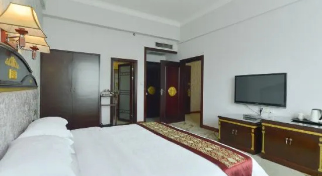 Люкс Business Junmei International Hotel