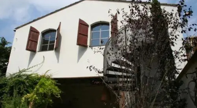 Ca la Flora, Reservar Hotel Banyoles Girona Province