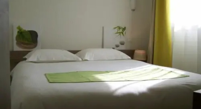 Номер Standard Brit Hotel Alghotel