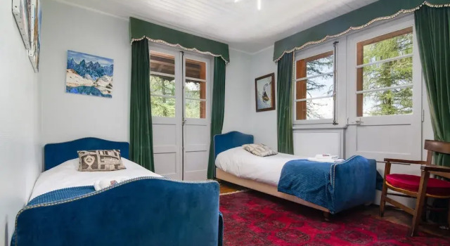 Chalet Ecureuil in Le Tour Argenti re, Prenota Chalet Hotel a Rodano-Alpi con parcheggio, Parcheggio