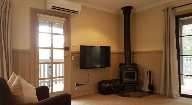 Tangenong Cottages, Buchen Sie Hotel Hepburn Springs 