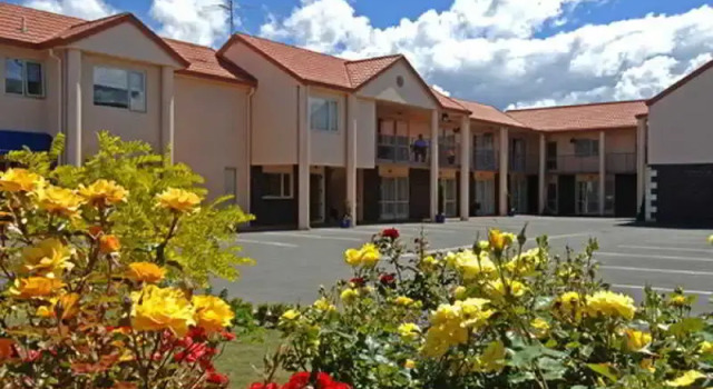 Antonios Motor Lodge, Забронировать Отель Отели Крайстчёрч с парковкой, рядом с Hagley Oval Pavilion, Парковка