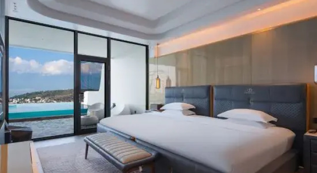 Люкс Grand Dali Yunji No.1 Cliff Seaview Hotel