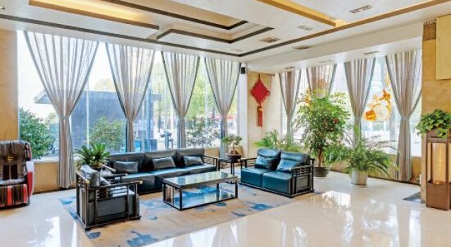 Longhui Huamao Hotel, Book Hotel Hotels in Shaoyang County with Parking, Parking