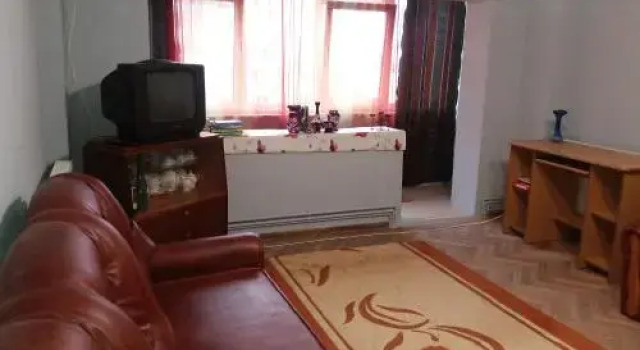 Apartament Valcea, Rezerwuj Apartament Hotele w Carpathians - Romania z parkingiem, Parking