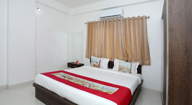 OYO 10064 Home Bright 3BHK Gulabh Bagh, Забронировать Отель Отели штата Раджастхана с парковкой, Парковка