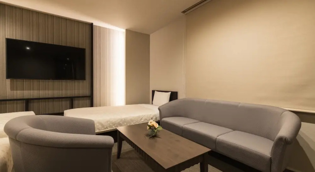 GRAND BASE Hakata Naraya, Забронировать Отель Отели префектуры Фукуока 3 звезды, рядом с Станция метро Tenjin, 3*