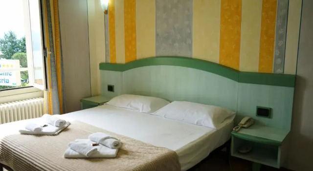 Двухместный номер Standard с видом на озеро Albergo Bel Soggiorno