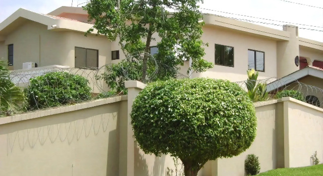 East Airport Guesthouse