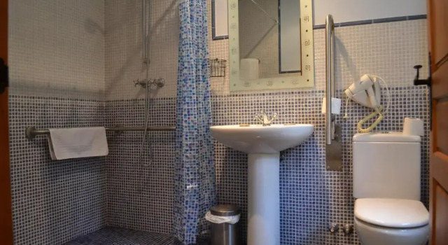 Номер Standard Alesga Hotel Rural - Valles del Oso -Asturias