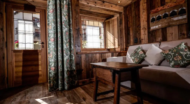Полулюкс Hotel Du Grand Paradis - 1899 Auberge Boutique