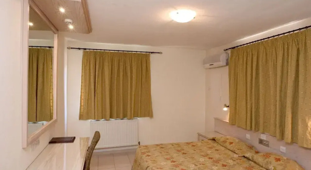 Апартаменты Senator Hotel Apartments