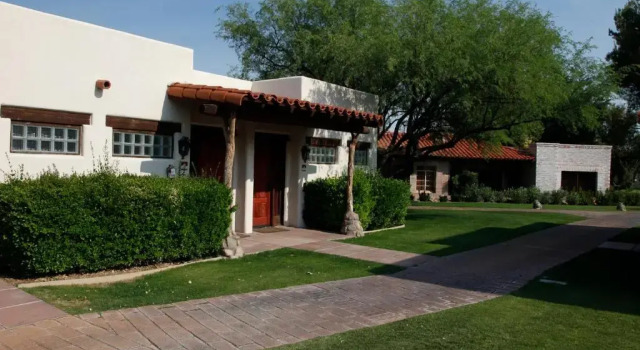 Tubac Golf Resort & Spa, Забронировать Курортный отель Отели Тюбак с бассейном, рядом с Культурный центр La Entrada de Tubac, Бассейн