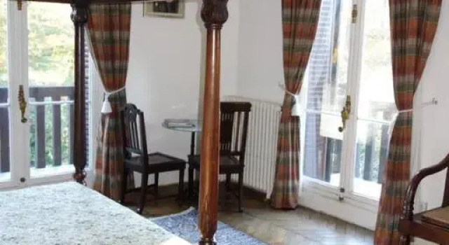 Номер Standard château Mont Suzey