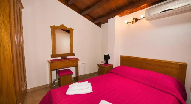 Четырёхместный номер Standard с видом на море Anemoessa Traditional Village Hotel