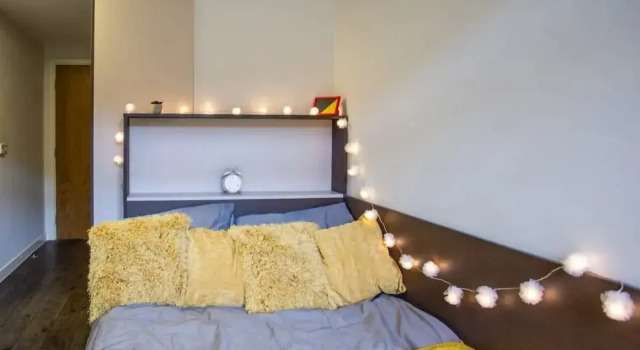 Corner House in Sheffield, Забронировать Апартаменты/квартира Шефилд Южный Йоркшир, рядом с Royal Hallamshire Hospital