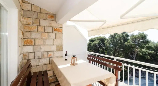 Апартаменты с 2 комнатами с балконом и с видом на море Apartments Villa Ana