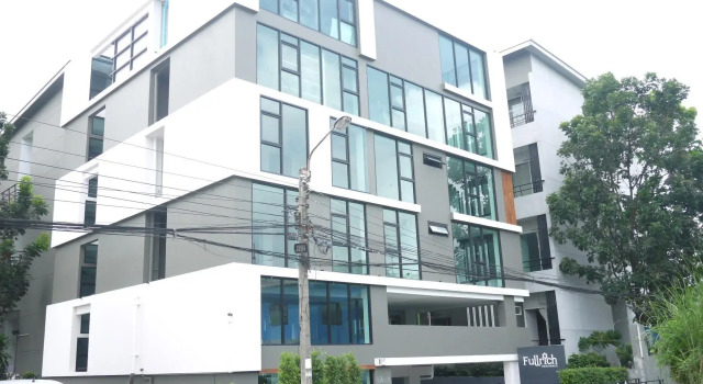Двухместный Studio Suite Premium Fullrich Residence