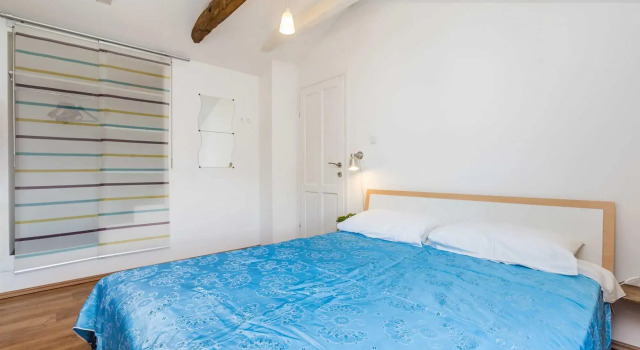 Holiday House Lara 04401, Varaa Hotelli Hotellit Kvarner Islands uima-altaalla, Uima-allas