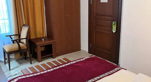 Двухместный номер Economy с балконом Hotel Royal Hill