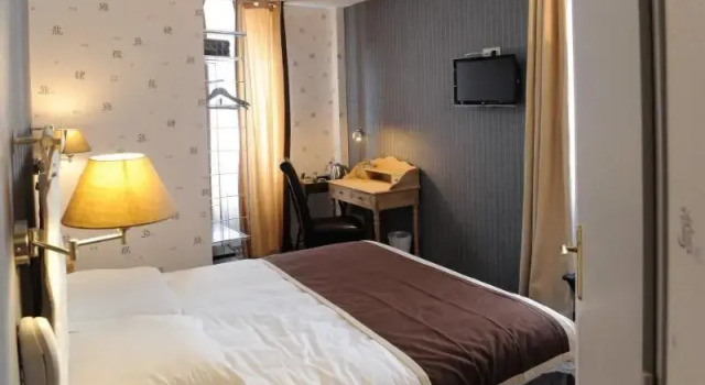 Номер Standard Logis Hôtel La Bastide des Oliviers