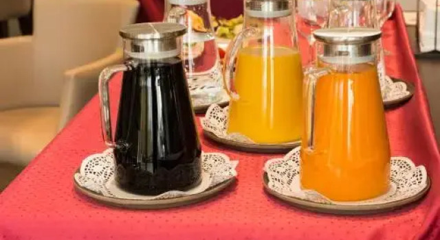 Hotel Drei Rosen, Varaa Hotelli Hotellit Baijeri pysäköinnillä, Pysäköinti