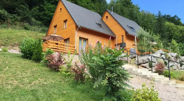 Коттедж Le Chalet La Cigogne et Le Chamois