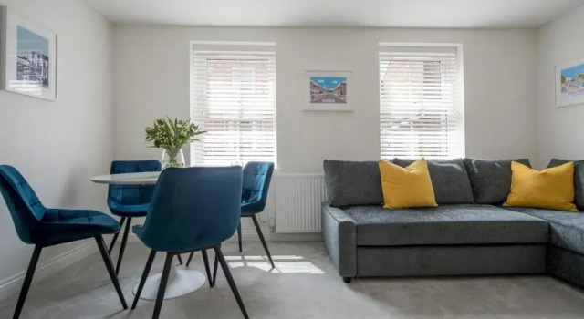 Апартаменты Deluxe Penleys Apartment