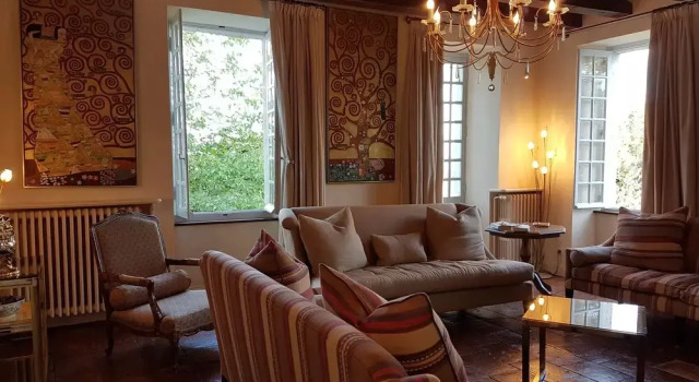 Manoir Les Gaillardoux, Rezervovat Hotel Hotely v Montdoumerc s parkováním, Parkování