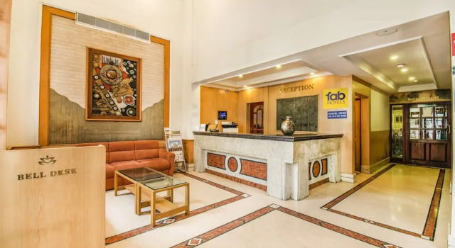 FabHotel Metro Manor Central Station
