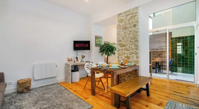 Casa Alcazar Perfect Spot W/ Private Patio, Забронировать Апартаменты/квартира Апартаменты Лиссабона, рядом с Парк в Бела-Висте, Апартаменты/квартира