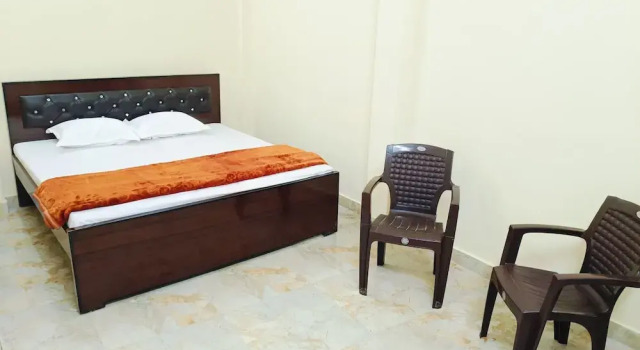 Maa Bhagwati Home stay & PG House, Забронировать Вилла Коттеджи Айодхья, Коттедж