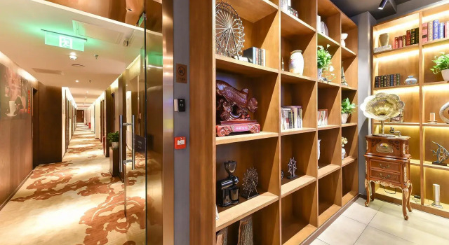 James Joyce Coffetel·Beijing South Muxiyuan  Metro Station, Book Hotel Hoteller i Beijing Province med parkering, Parkering