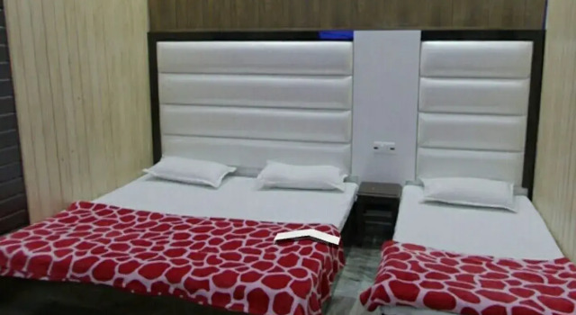 Puri Guest House