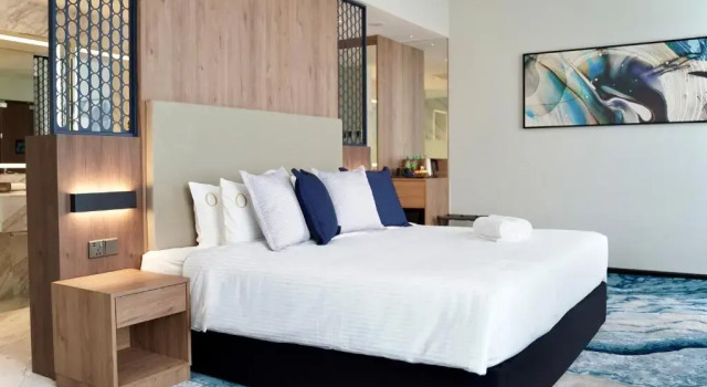 Люкс Opero Hotel Southkey