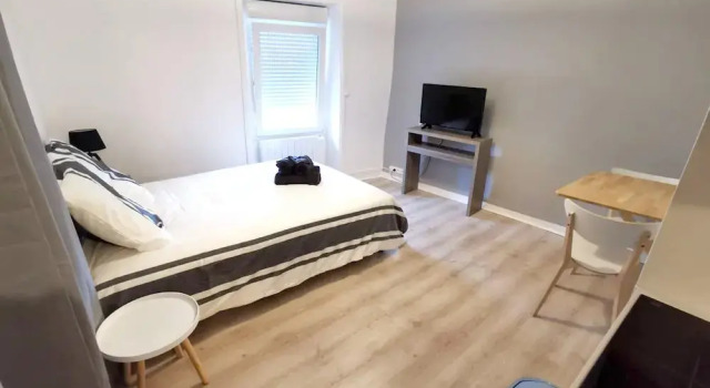 Studio in Le Dorat, With Wifi, Забронировать Отель Ле Дора Haute-Vienne