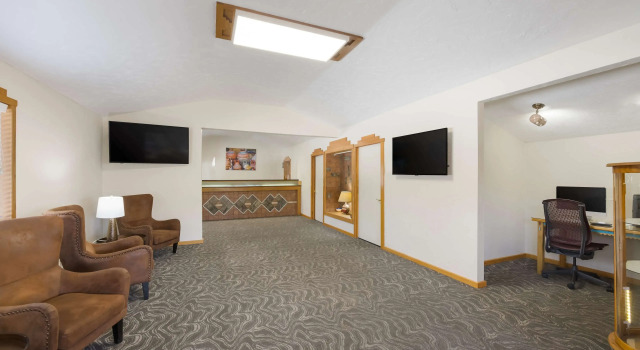 Best Western Kokopelli Lodge, Buchen Sie Hotel Hotels in Clayton mit Frühstück, Frühstück