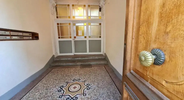 Апартаменты Appartement intra muros 8 personnes climatisé Wifi stationnement facile