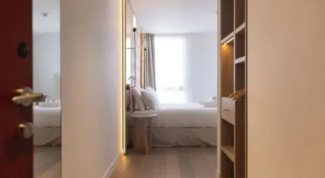 Номер Superior Kyriad Prestige Asnieres-sur-seine
