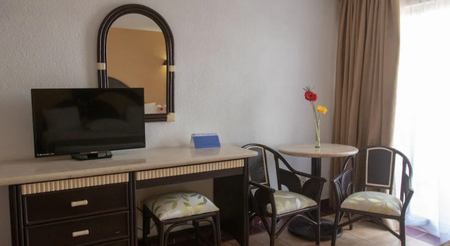 Номер Standard с балконом и с видом на море Qualton Club Ixtapa All Inclusive
