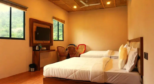 ISOL Nature Resort, Rezervovat Lázně / Resort Mohan Chatti Uttarakhand