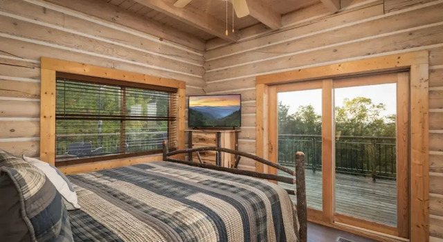 Tanglewood Mountain Lodge 8 Bedrooms 5 Bathrooms Home